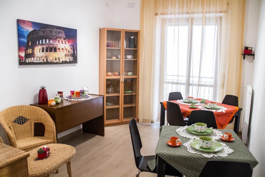 Bed and Breakfast Domus Romae Екстер'єр фото